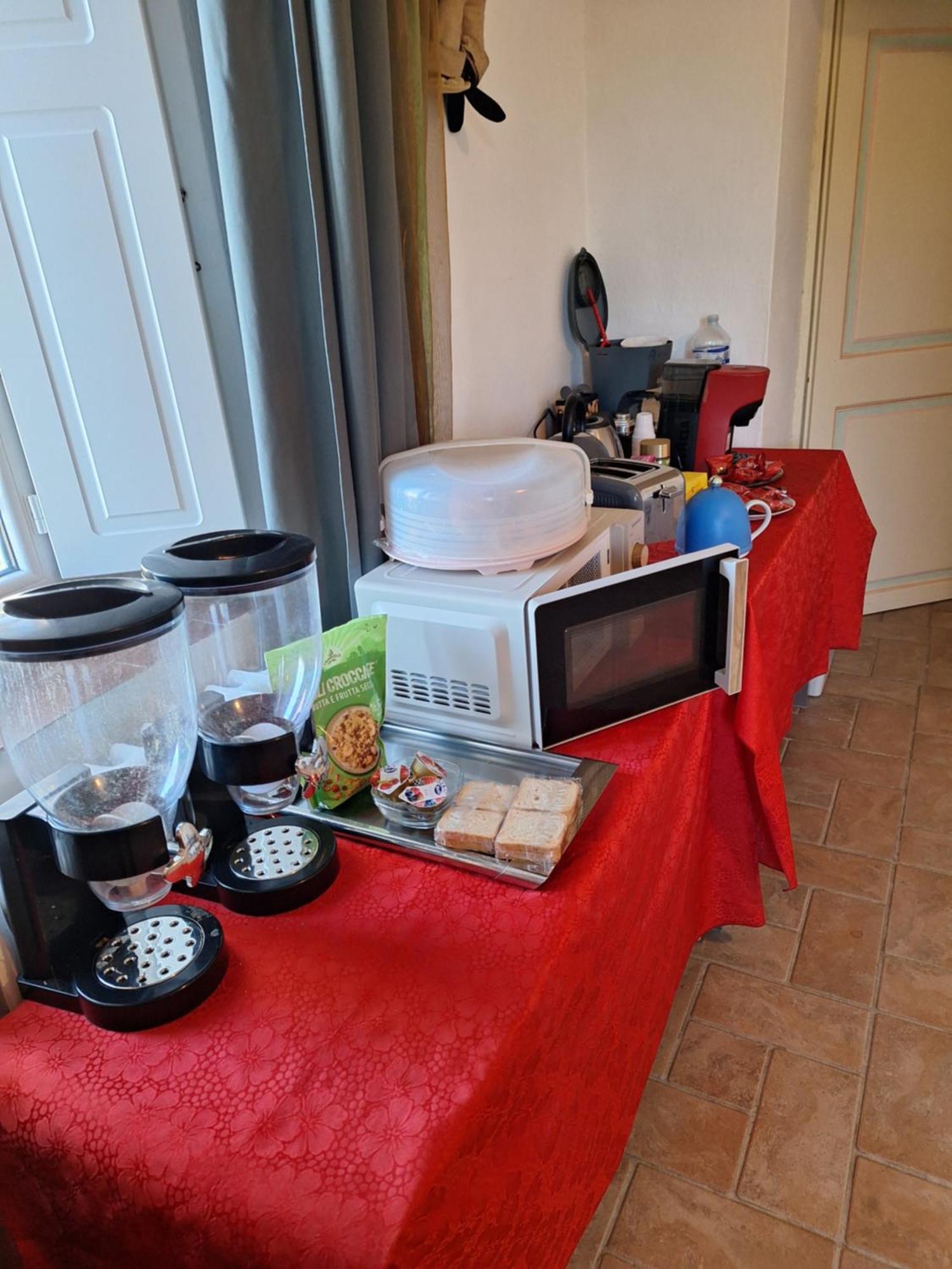 Hotel Mama' à Castell'Anselmo Extérieur photo